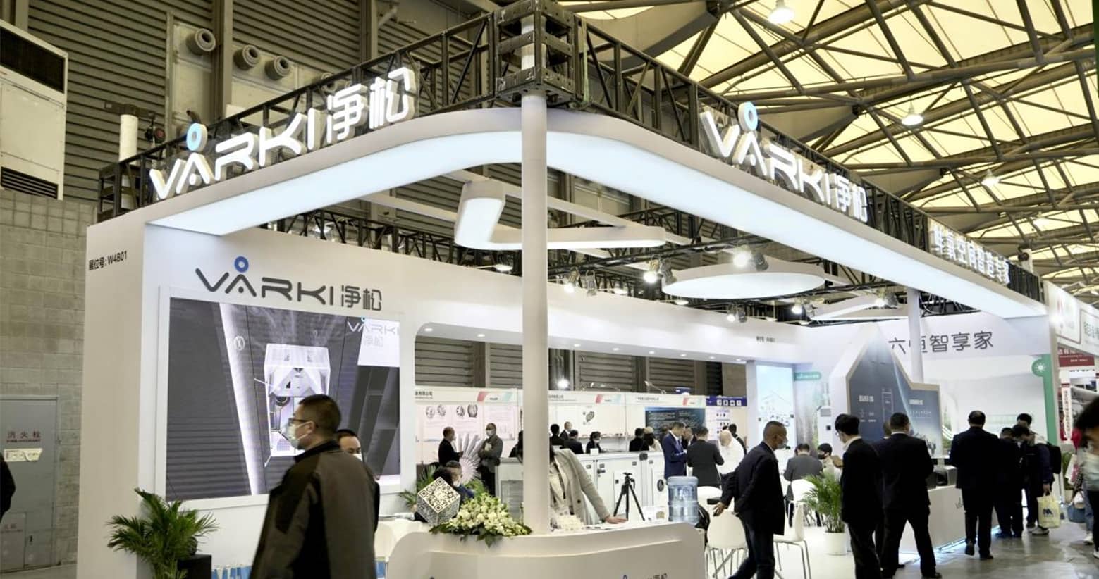 新風(fēng)：凈松環(huán)境智控冷暖，“馭風(fēng)者御風(fēng)”